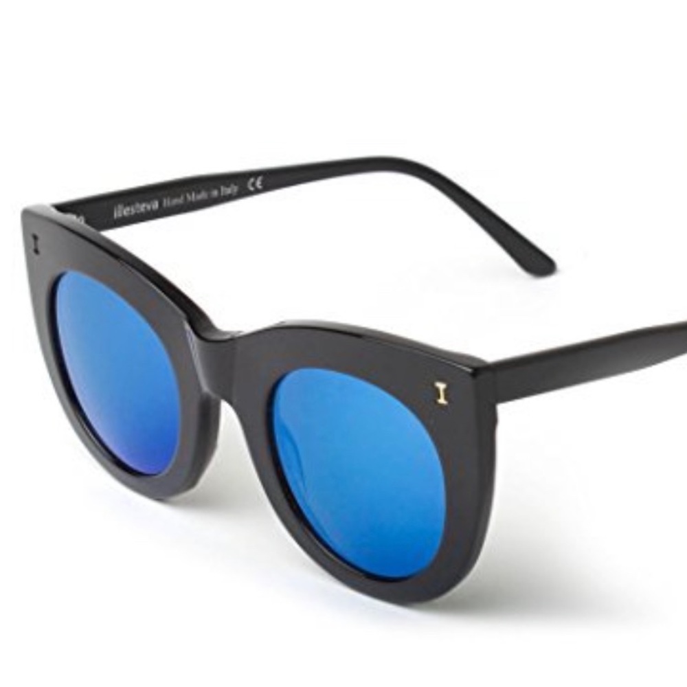 Illesteva Boca Ii Sunglasses Blue Mirror Lenses Black Acetate Frame Cat Eye